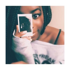 Meet your Posher, Jerealya